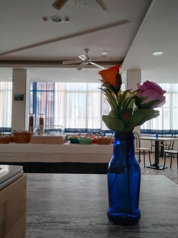 Hotel Goldene Rose Rimini Ngoại thất bức ảnh